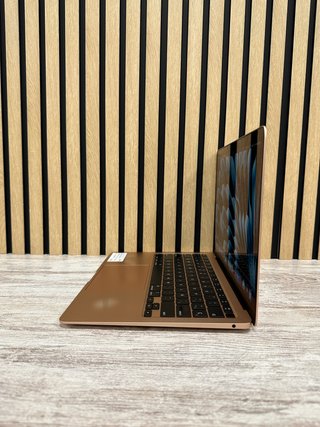 MacBook Air 13" 2020 i3 8gb 256gb SSD