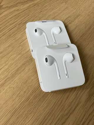 2 x EarPods Apple Lightning Blancos