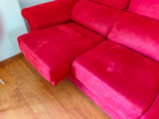 Sofá Conforama Extensible rojo