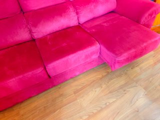 Sofá Conforama Extensible rojo
