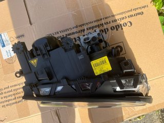 Faro derecho xenón  bmw e46