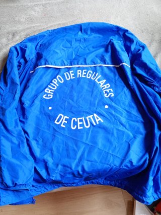Chubasquero de Regulares