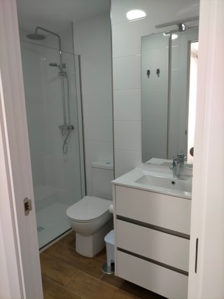 Se alquilan habitaciones para estudiantes