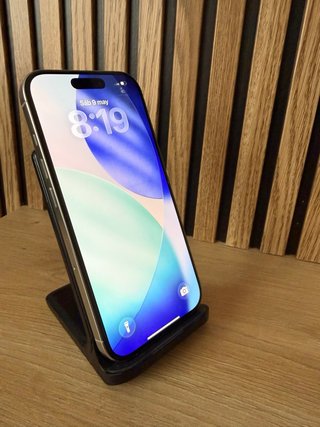 iPhone 16 Pro Plata