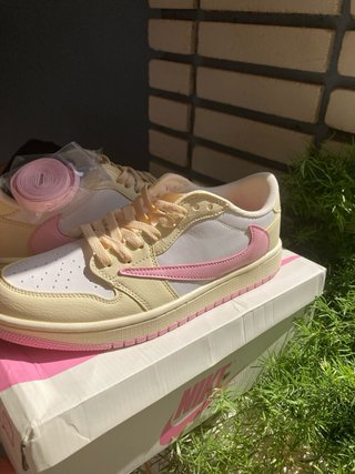 Nike Travis Scott Shy Pink Talla 43