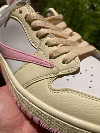 Nike Travis Scott Shy Pink Talla 43