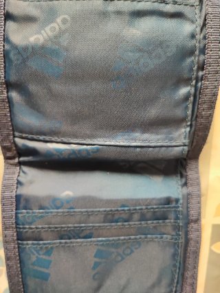 Portafoglio Adidas blu e grigio