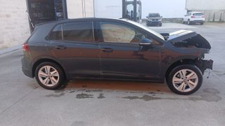 VOLKSWAGEN GOLF 1.0 – 2022