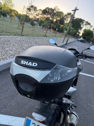 BMW G310 GS | Puños calefactables + Baúl SHAD