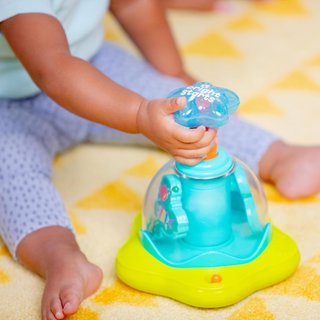 Bright Starts juguete musical luces bebés