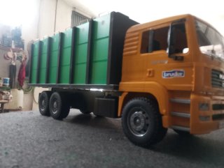 Camion Bruder Basurero Verde