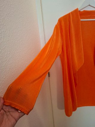 Chaqueta Plisada Naranja