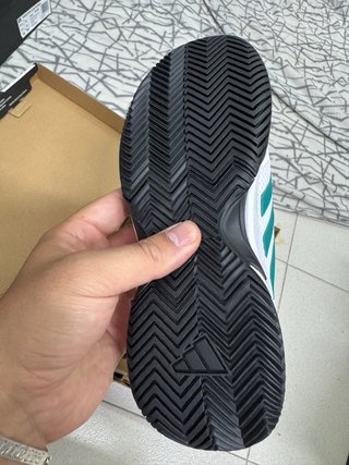 Zapatillas Adidas Blancas y Verdes