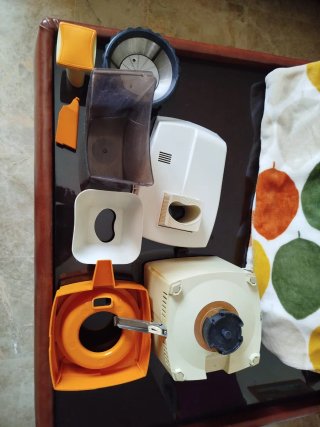 Licuadora Potente con Accesorios
