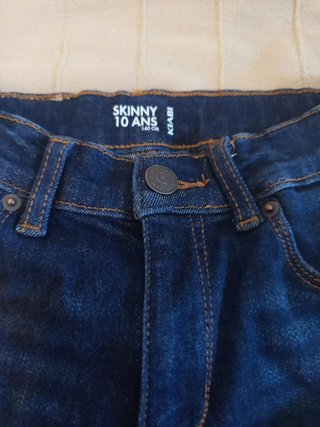 Vaqueros niña de corte slim 140 cm