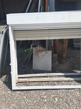 Ventana aluminio corredera con persiana