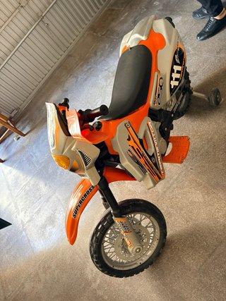 Moto Cross Eléctrica Feber 6V Niños