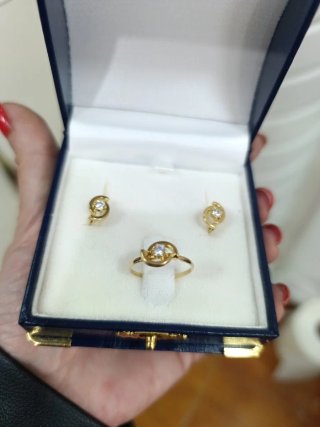 Precios rebajados Conjunto oro 18k: Anillo y Pendi