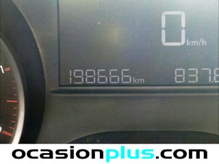 Peugeot 2008 BlueHDi 100 Style 74 kW (100 CV)
