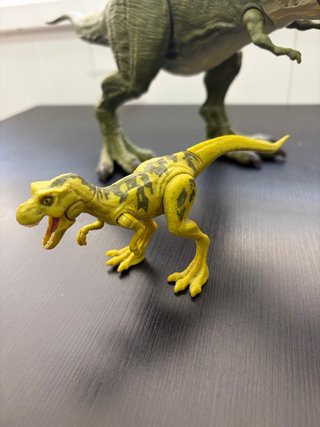 Jurassic World Legacy Collection T-rex