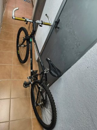 Bicicleta Montaña BH Adventure