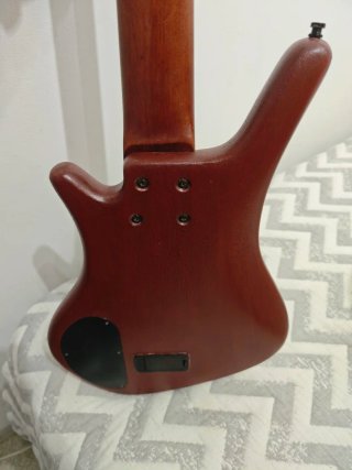 Bajo Eléctrico Dean Sledgehammer 5 Cuerdas