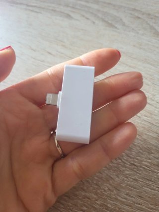 Adaptador Lightning y USB Apple