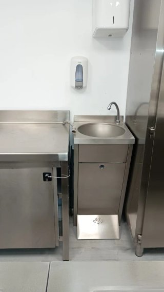 Self Servicie Frío y Caliente y Office Lavavajilla