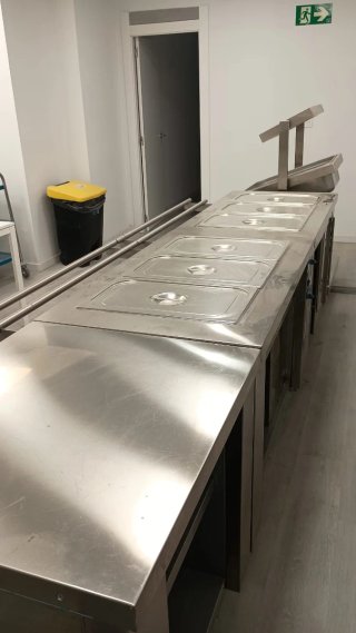 Self Servicie Frío y Caliente y Office Lavavajilla