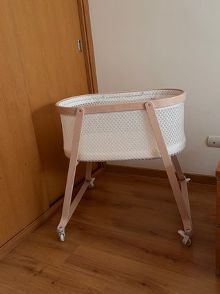 Cuna bebé IKEA con colchón