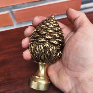 Remate de bronce antiguo de pasamanos o arranque