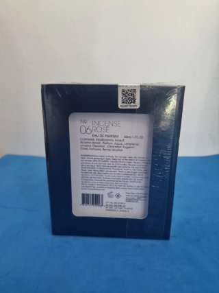 Perfume Tauer Rose de Andy Caja Metálica