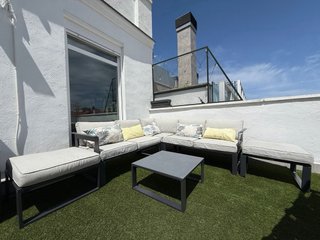 Conjunto Muebles Exterior Sofá y Mesa