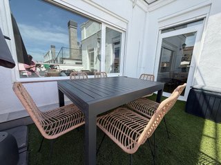 Conjunto Muebles Exterior Sofá y Mesa