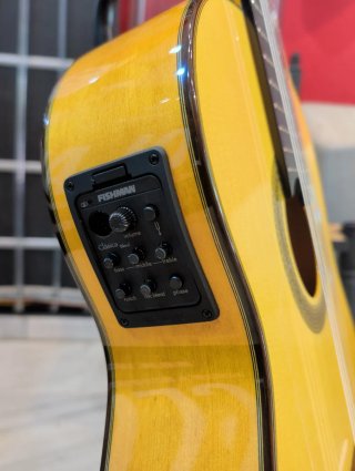 Guitarra Flamenca Admira Bulería electrificada