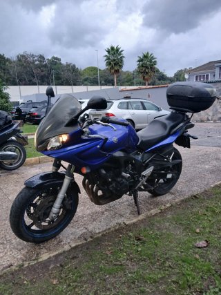 Yamaha FZS Naked Azul/Negra