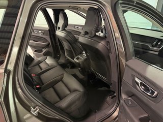 Volvo XC60 2.0 D4 190 Momentum 5p Aut