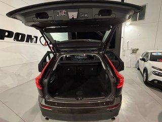 Volvo XC60 2.0 D4 190 Momentum 5p Aut