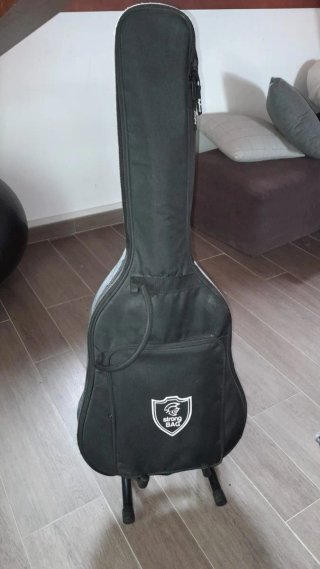 Guitarra Española Clásica - Admira Juanita + funda