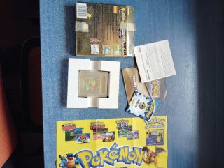 Pokémon Oro Game Boy Nintendo