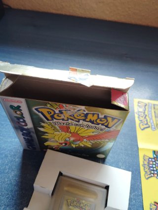 Pokémon Oro Game Boy Nintendo