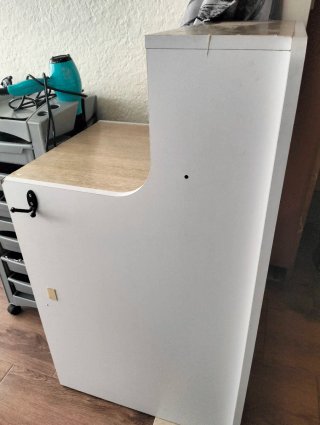 Mostrador peluquería 80€