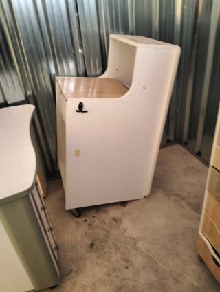 Mostrador peluquería 80€