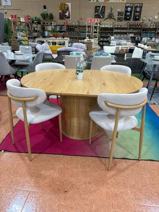 Mesa Comedor Extensible + 4 Sillas