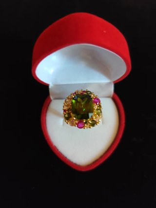 Anillo Chapado Oro 18k con Piedra Verde