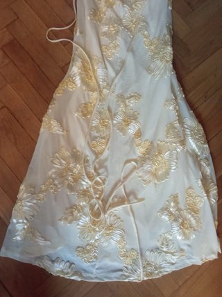 Vestido fiesta bordado flores dorado