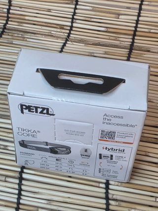 Linterna frontal Petzl TIKKA CORE 450 lúmenes