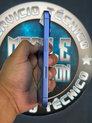 iPhone 16 128GB