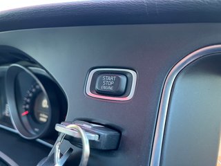 Volvo V40 D2 MOMENTUM 2018
