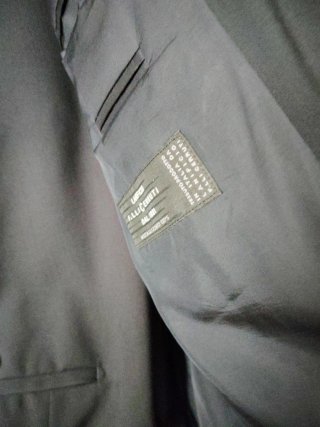 Traje HUGO BOSS Talla 58 negro usado una vez
